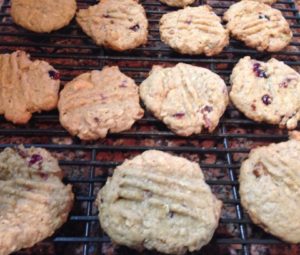 Cooking rack of Updated 100 year old Oatmeal Cookie Recipe www.diningwithmimi.com