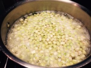 Southern Zipper Peas Recipe