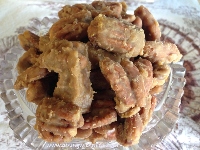 Dish of Homemade Candied Pecans www.diningwithmimi.com Dish of Homemade Candied Pecans www.diningwithmimi.com