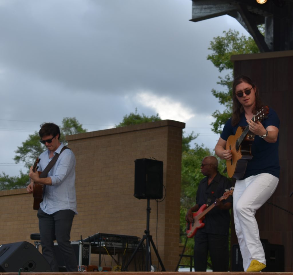 young guitar players at Hip Fairhope Outdoor Event www.diningwithmimi.com