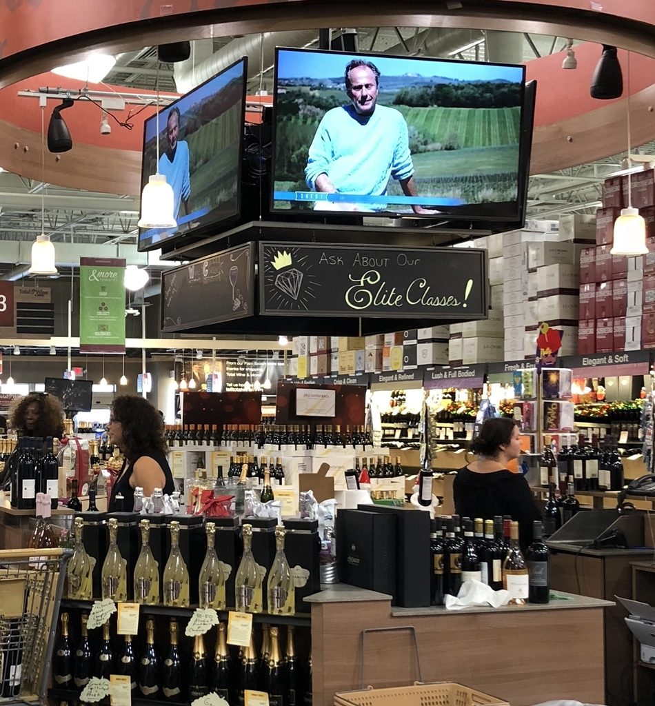 Total Wine North Palm Beach Foodie Mecca and Mimi's Travels www.diningwithmimi.com Wine tasting in Total wine Foodie Mecca and Mimi's Travels www.diningwithmimi.com