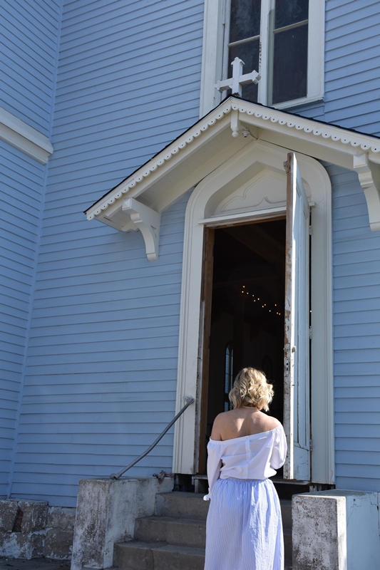 Young woman entering St Francis de Sales Catholic Church Need a quickie- Drop into New Orleans for 48 hours www.diningwithmimi.com