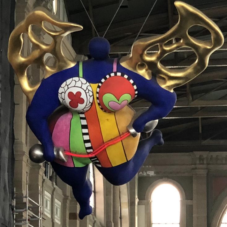 Zurich Train Station angel For Missing the Swiss while Jet-lagged and Hoarding Chocolate www.diningwithmimi.com