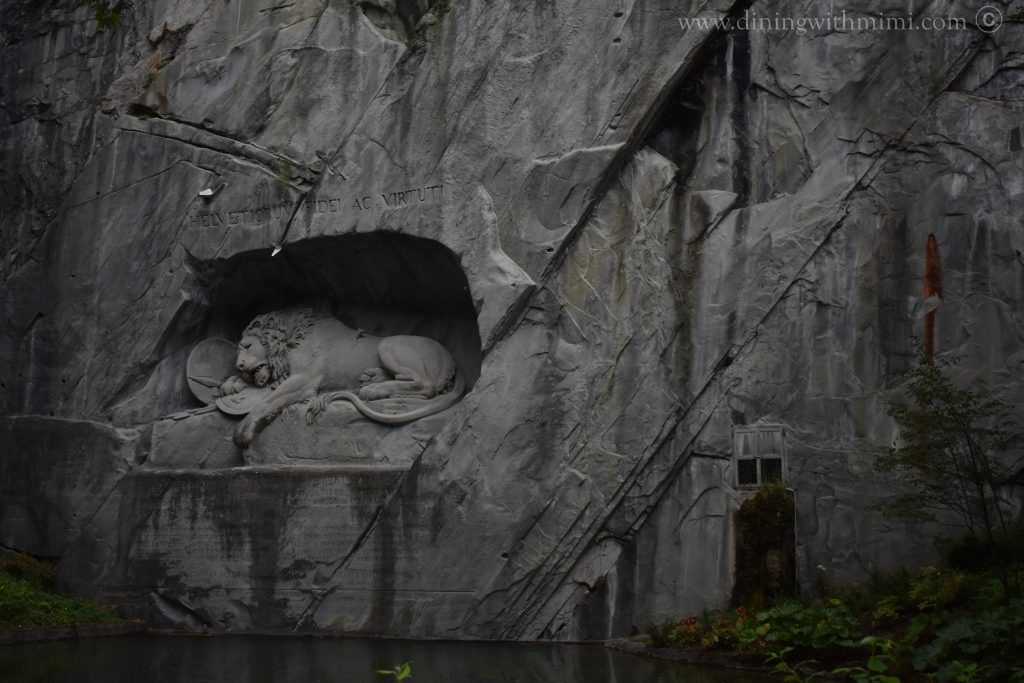 Lion Monument Luzern Lucerne How I love thee Let me Count the ways www.diningwithmimi.com